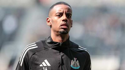 Should Newcastle Sell Alexander Isak? Pros and Cons of Agreeing Liverpool Transfer
