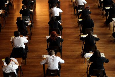 GCSE cohort receiving results ‘undoubtedly affected by Covid disruption’