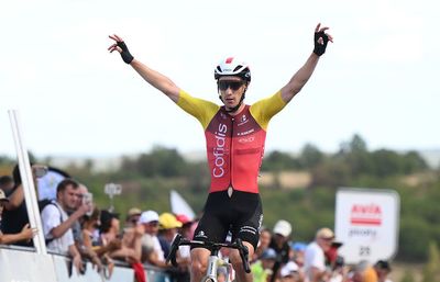 Tour du Limousin-Périgord: Sylvain Moniquet takes solo uphill victory on stage 2, Ewen Costiou new leader