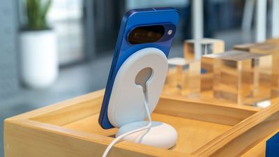 Does the Google Pixel 10 support Qi2 magnetic charging?