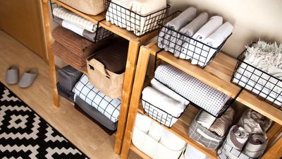 10 spaces, 10 minutes, 100 items — I just discovered this decluttering method that brings clarity to my cleaning routine