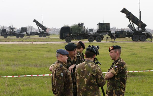 Netherlands sending 300 troops, Patriot missile systems to Poland