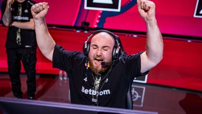 Team Spirit chopper takes shot at EWC CS2 for ‘hired’ Falcons fans