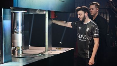 3DMAX put swift end to NAVI’s EWC CS2 hopes