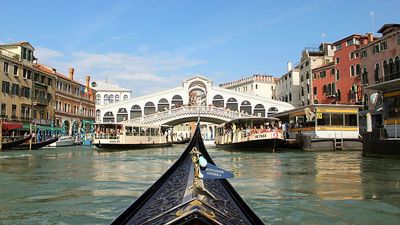 ‘Remove stops from Google Maps’: Venetians angered after tourists discover €2 gondola ferries