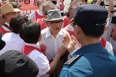 95-year-old former North Korean soldier in South campaigns to be sent to the North