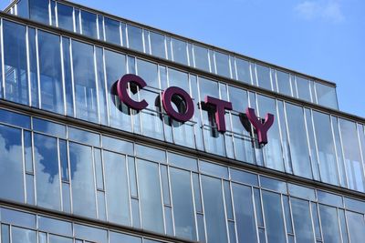 Coty, Bilibili, Canadian Solar And Other Big Stocks Moving Lower In Thursday's Pre-Market Session