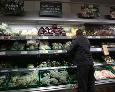 Drought bringing autumn harvest two weeks early, Waitrose says