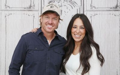 Joanna Gaines brings one of 2025's biggest trends to kitchens and dining tables – and you can replicate the look for under $10