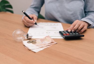 The Bills You MUST Pay Now – And the Ones That Can Wait – to Avoid Financial Ruin