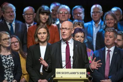 SNP loses thousands of members as deficit soars to nearly £500,000