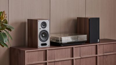 French hi-fi brand Elipson adds two active speakers to its affordable Horus range