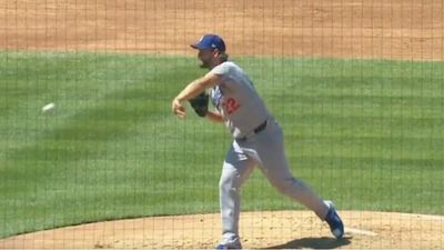 Clayton Kershaw Suddenly Forgot How to Pitch Midway Through At-Bat vs. Rockies