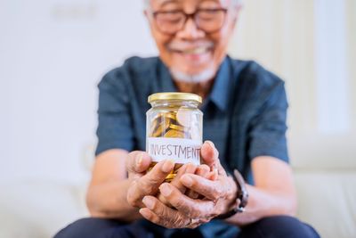 6 Boomer Beliefs About Investing That Don’t Hold Up in 2025