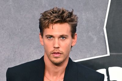 Austin Butler thought he was ‘dying’ after going temporarily blind before filming The Bikeriders