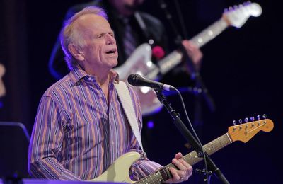 Al Jardine hits out at Mike Love for Brian Wilson funeral speech