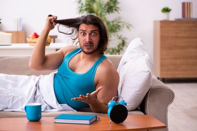 7 Lazy Habits Men Do That Make Relationships Harder