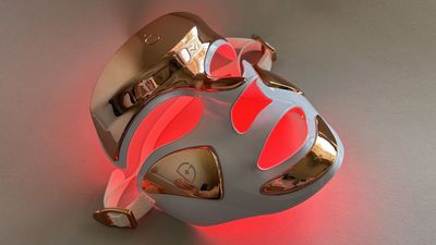 Dr Dennis Gross DRx SpectraLite FaceWare Pro LED Device review: a luxury device that lives up to its high-end price tag