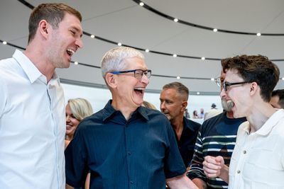 Apple just indirectly boosted the value of its all-in-one subscription service