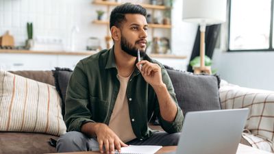 Top 15 Ways To Make Money Online in 2025