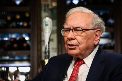 Warren Buffett and top CEOs say a college degree doesn’t matter. Here’s what really counts in hiring
