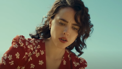 Critics Have Seen Honey Don’t!, And They Have Mixed Feelings About Ethan Coen’s ‘Gory, Unapologetically Sexual’ Neo-Noir Comedy