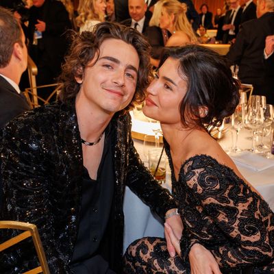 Body Language Experts Weigh In on Kylie Jenner and Timothée Chalamet’s Latest Sighting Amid Break Up Speculation