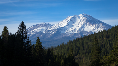 "A perilous endeavour for any climber" - safety warning after man suffering suspected altitude sickness suffers fatal fall on California's Mount Shasta