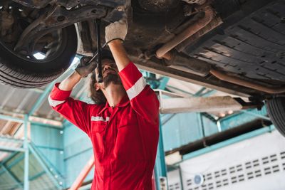 10 Things You Should Never Say to Your Mechanic
