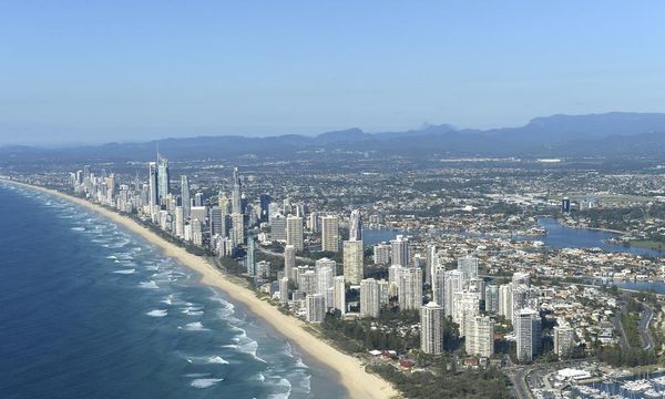 US group offers fares and accommodation for councillors to attend Gold Coast antisemitism conference