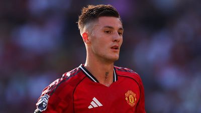 ‘Better Than I Was Thinking’—Ruben Amorim Reveals First Impression of Benjamin Sesko at Man Utd