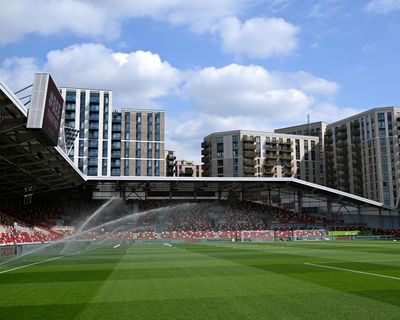 Brentford 1-0 Aston Villa, Burnley 2-0 Sunderland, Bournemouth 1-0 Wolves: football – as it happened