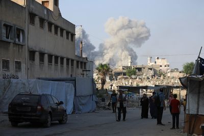 Israeli attacks kill 63 across Gaza as troops push deeper into Gaza City