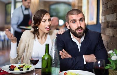 10 First-Date Questions That Practically Guarantee a Bad Ending