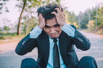 7 Investment Tips That Only Sound Smart at Parties