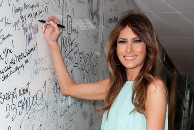 Melania Trump’s very presidential signature on letter to Putin sparks conspiracy theories