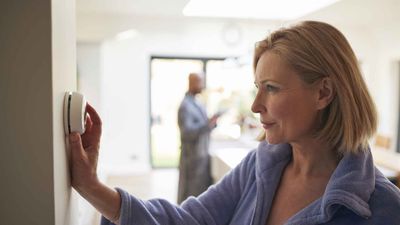 8 Ways Retirees Can Save on Utility Bills Without Major Home Upgrades