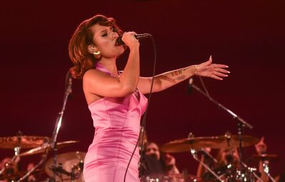 Raye wows All Points East with emotional show as festival pays tribute: 'That was a dream'