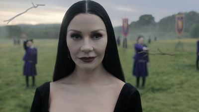 Wednesday Season 2 Features The Addams Family More. Why That's The Best Change It Made