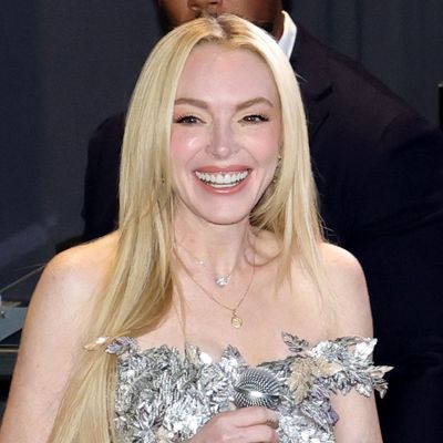 A Rare Hermès Mini Kelly Bag Is Lindsay Lohan's Date at Surprise 'Freakier Friday' Screening