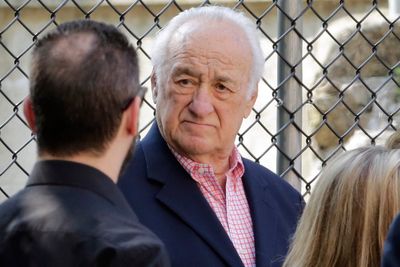 'Sopranos' star Jerry Adler, Broadway backstage vet turned late-in-life actor, dies at 96