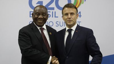 Ramaphosa, Macron step up talks on Ukraine as South Africa joins push for peace