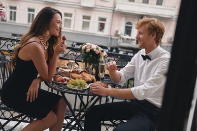 Why Wealthy Men Are Spending Less on First Dates