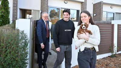 Housing bubble warning as deposit scheme fast-tracked
