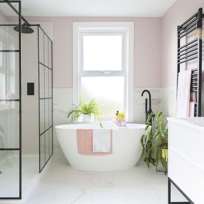 I had never heard of a bath runner until recently – it's fixed my wet bathroom floor problem and now I can't go without it