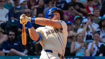 Cal Raleigh Reacts to Breaking Single-Season HR Record By a Catcher