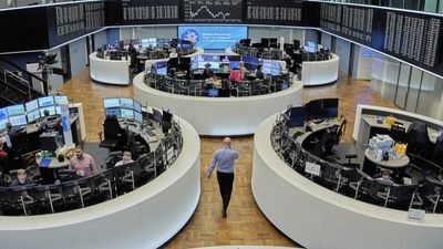 Gloomy opening on the European markets after Friday rally in the US