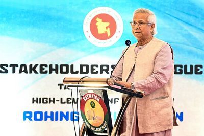 Bangladeshi leader demands justice for Rohingya, ‘safe return’ to Myanmar