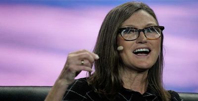 Stock Market Today: Dow Drops, Apple Firm Despite Musk Threat; Cathie Wood Loads Up On This Stock (Live Coverage)
