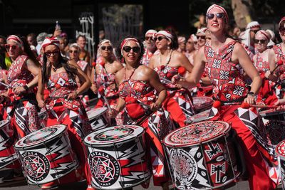Thousands watch parade on second day of Notting Hill Carnival